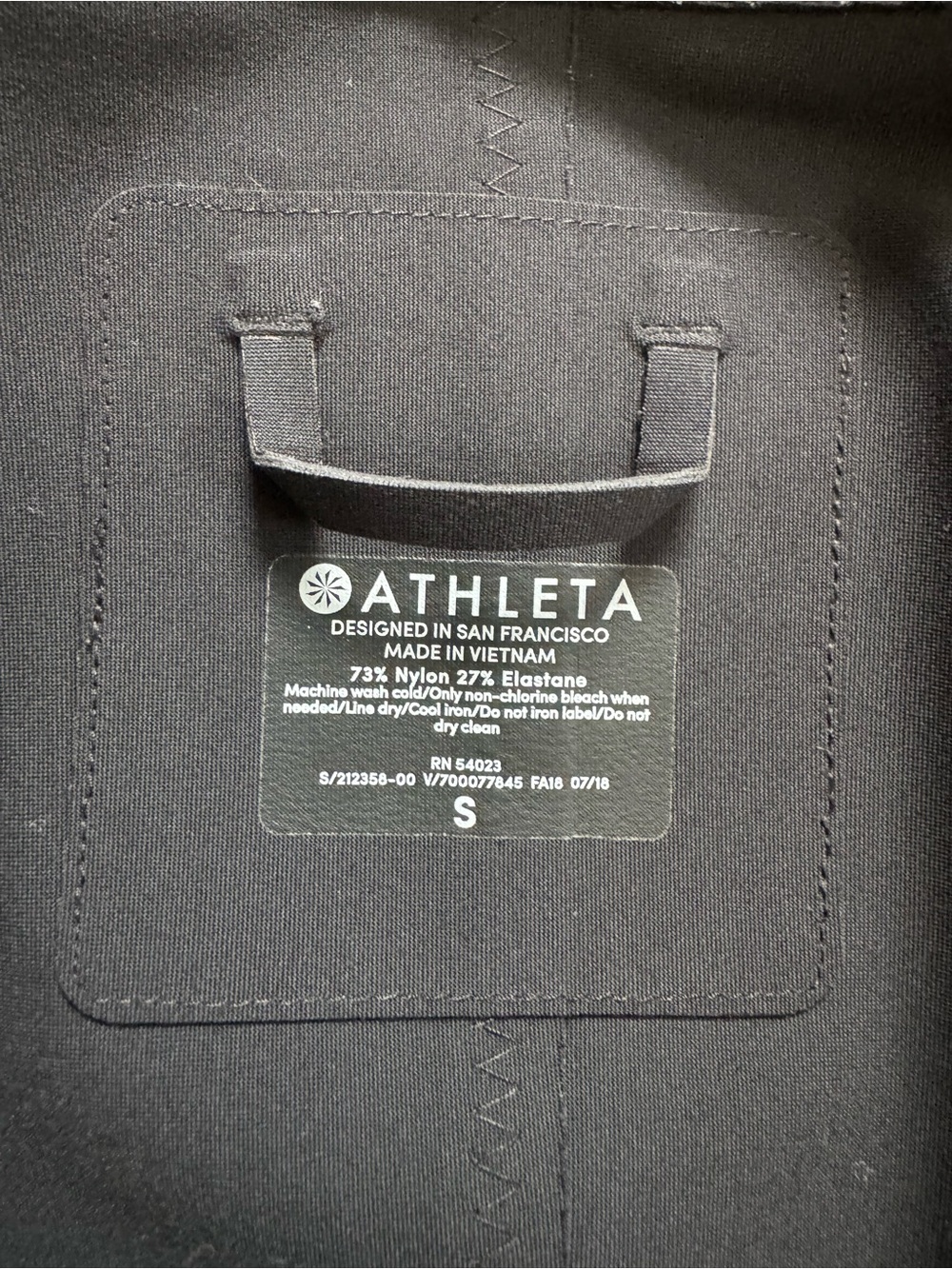 Athleta Stellar jacket - Black - SM - Picture 4 of 4